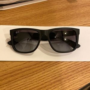 Ray-Ban Justin Sunglasses